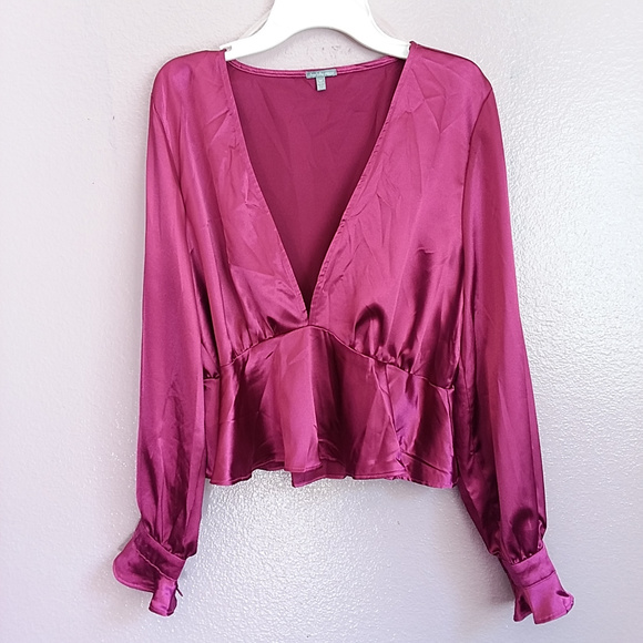 Satin Peplum Top + Charlotte Russe - Picture 4 of 8